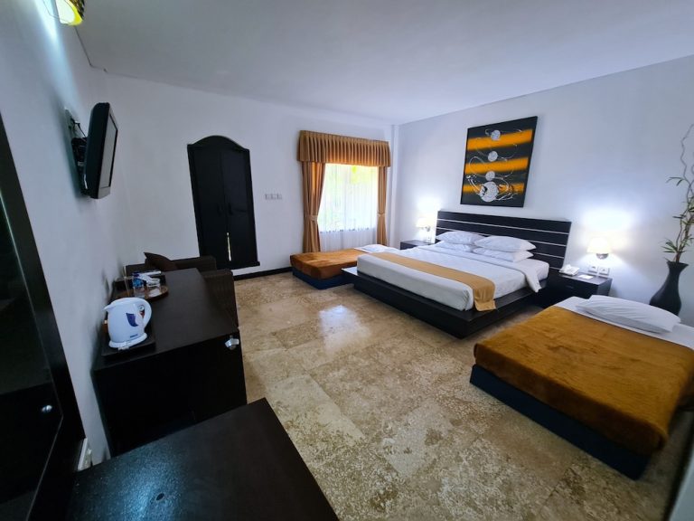 Satriya Cottages