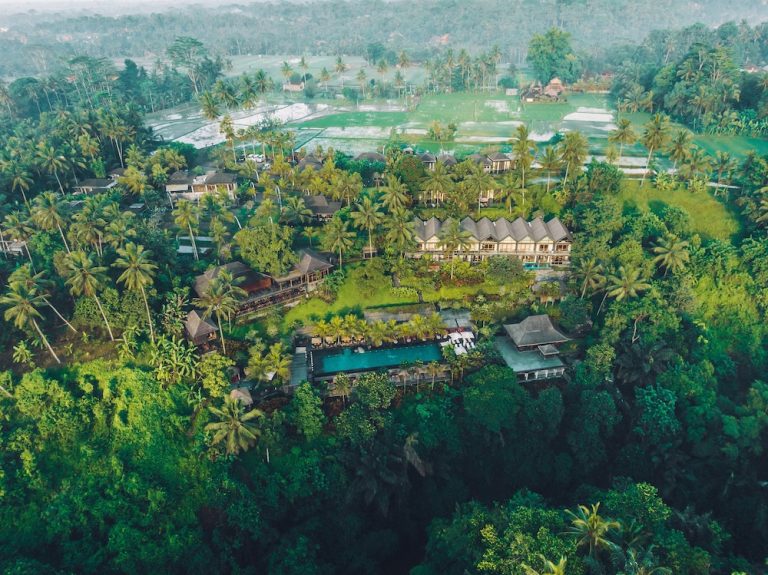 Chapung Sebali Resort