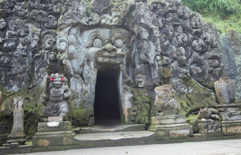 Goa Gajah (Elephant Cave) photo 2
