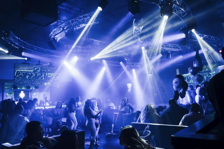 Mirror Lounge & Club photo 5