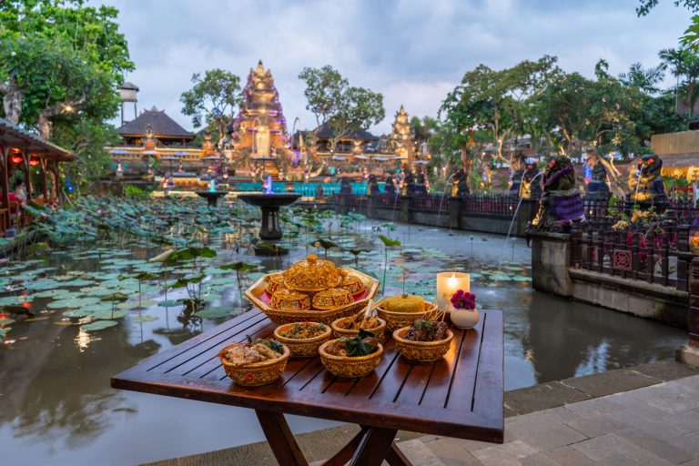 Dining Experience at The Cafe Lotus Ubud, Ubud, Bali