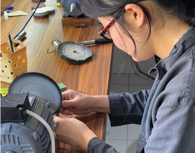 Silver Jewelry Making Workshop in Kuta, Kuta, Bali
