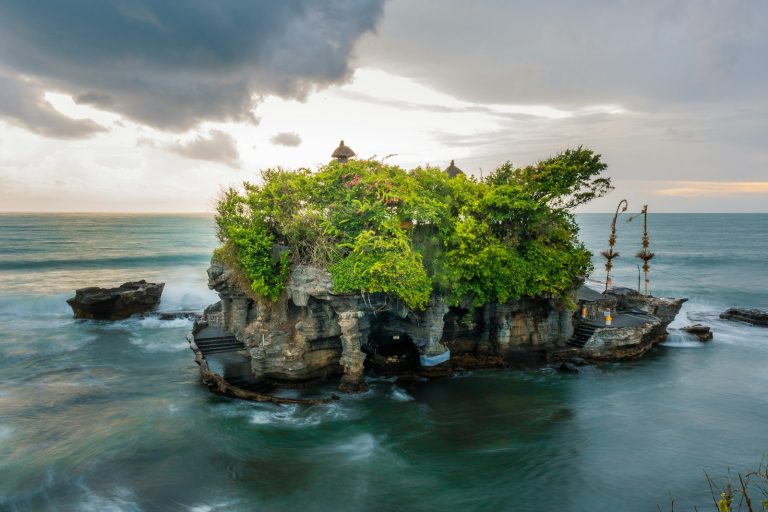 Tanah Lot Temple photo 3