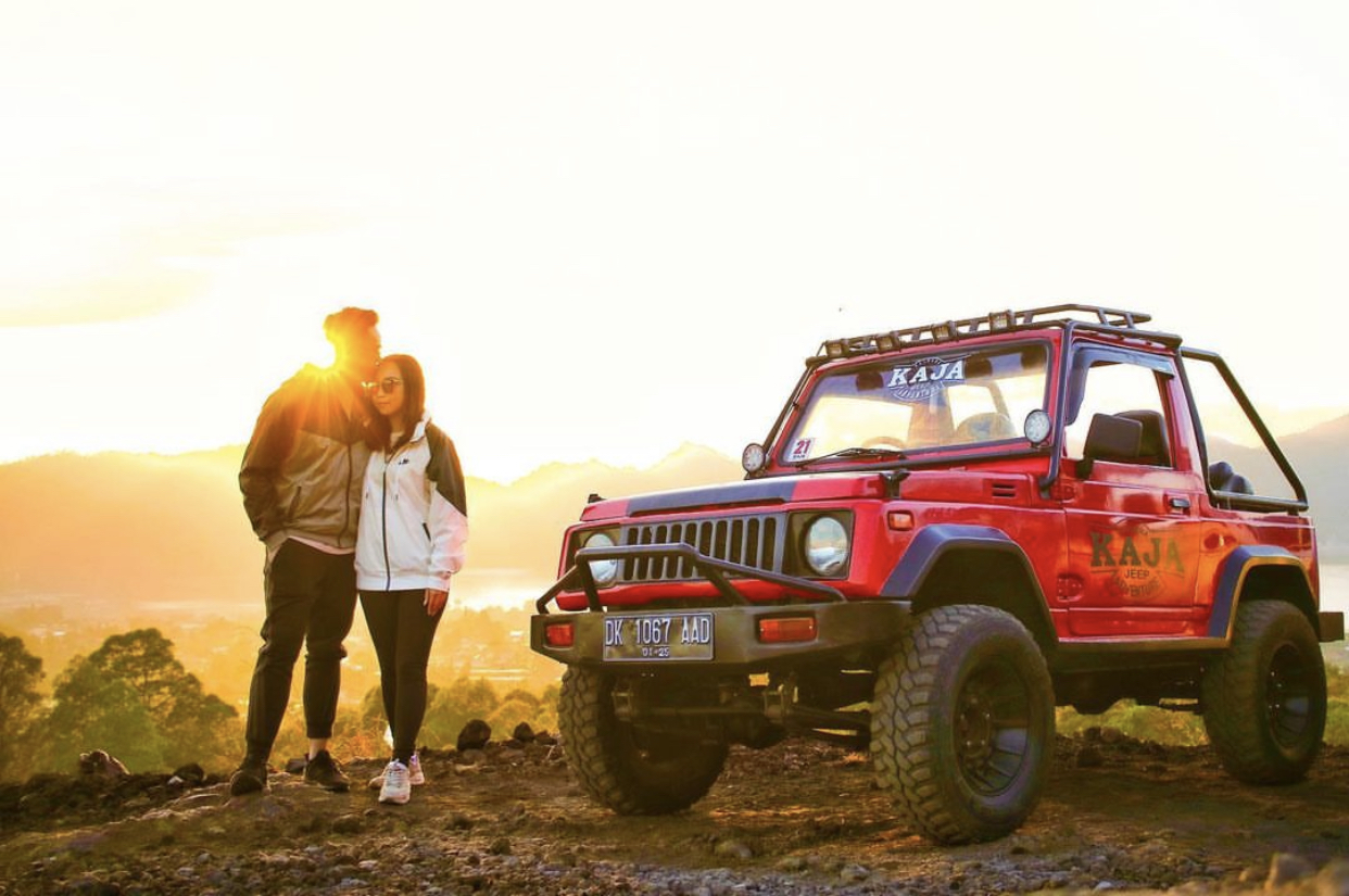 Mount Batur Jeep Sunrise & Kintamani Starbucks with Photographer