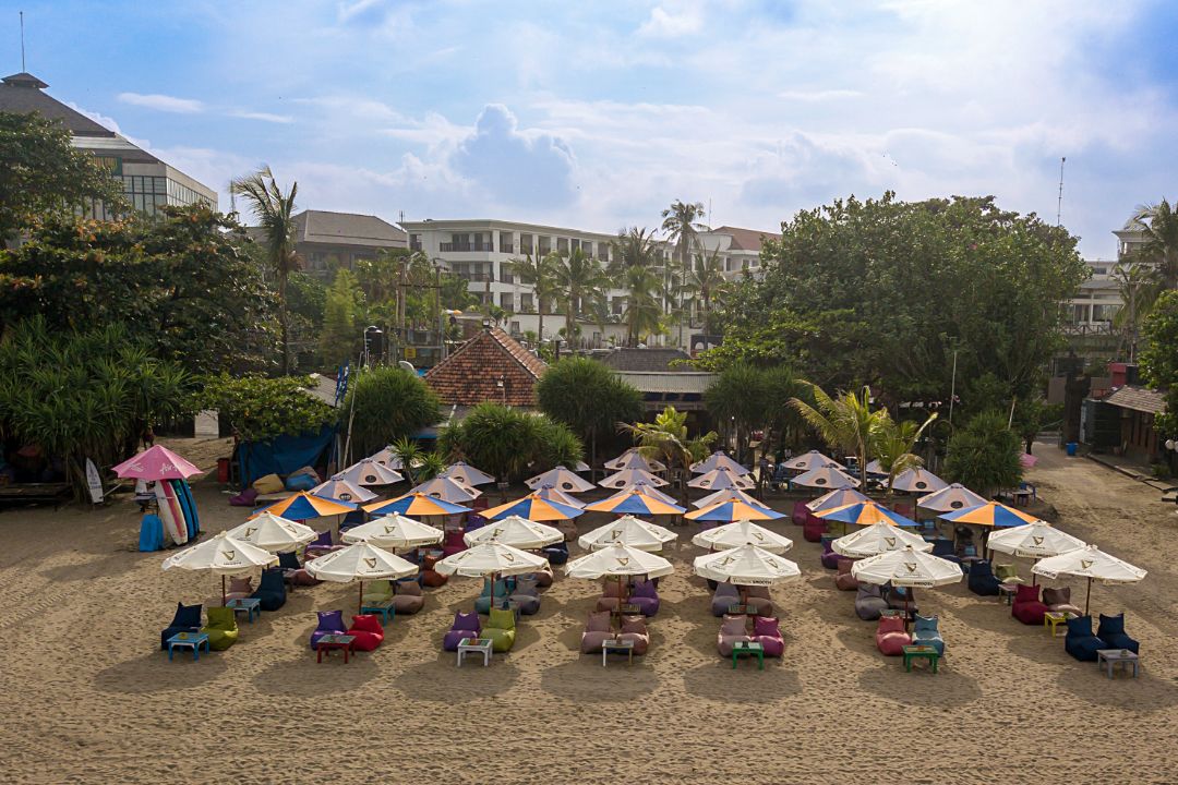 Blue 9 Beach (B9B) Dining Experience in Seminyak Bali