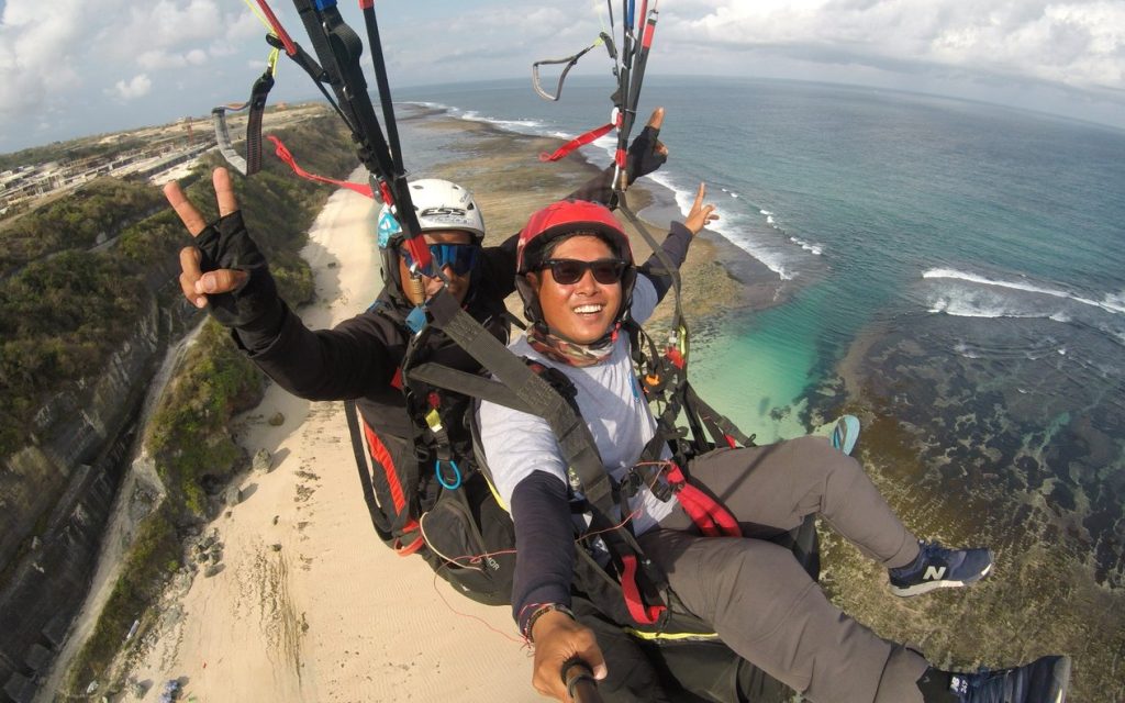 Timbis Paragliding Bali photo 1