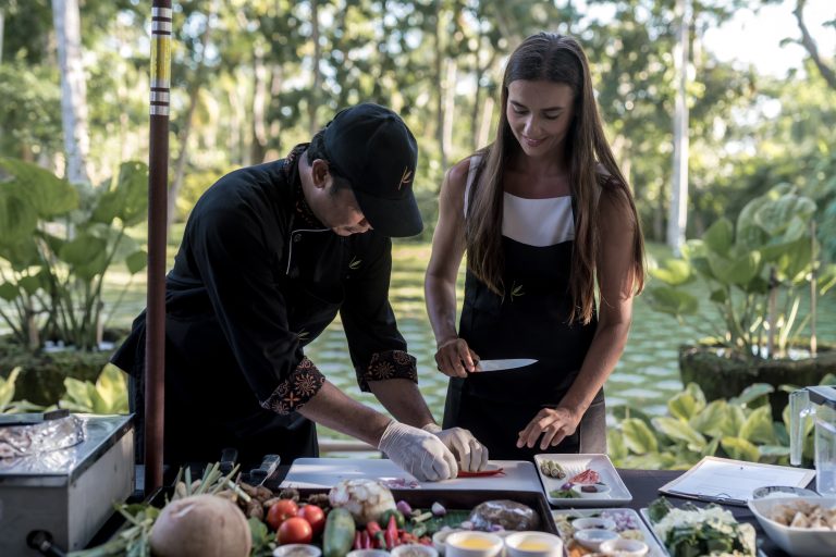 Dapur Bali Cooking Class Experience in Nusa Dua Bali, Nusa Dua, Bali